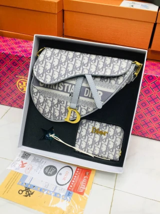 2024_new_womens_chest_bag_small_fragrant_wind_senior_sense_hundred_shoulder_bag_broadband_men_and_womens_same_crossbody_bag_code__1155_202623RS68CRO_1_320.webp