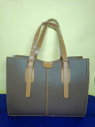 genuine_leather_womens_handbag_2024_luxurious_alphabet_colorblock_design__large_capacity_tote_bag_and_shoulder_bag_code__1169_GEN4RP9DJCRO_1_320.webp