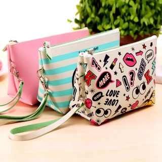 make_up_purse_MAK83UXKLFCRO_1_320.webp