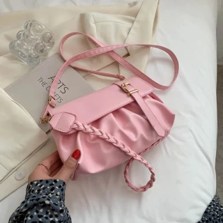 march_bag_04_MAR75WDN4WCRO_1_320.webp