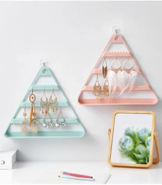 ornaments_holder_ORN8CHOG8EAR_1_320.webp