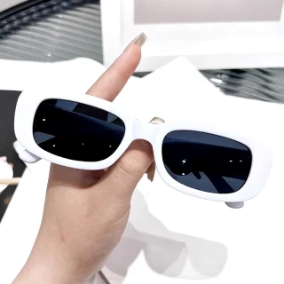 sunglass_SUN16RQBNYWOM_1_320.webp